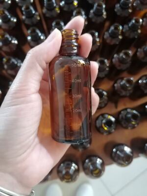 Precision Measured Essential Oil Bottles: Amber, Clear & Transparent Frosted Glass Vials with Accurate Scale Lines