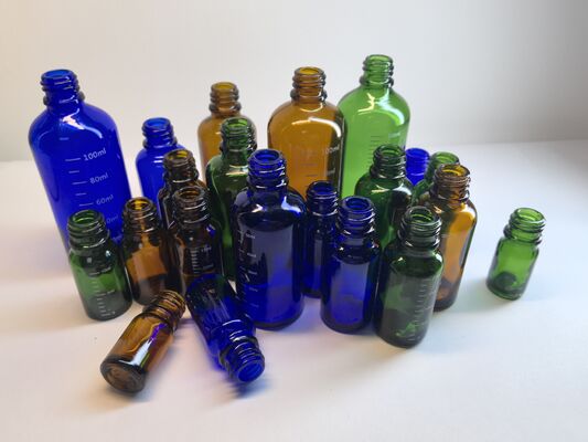 Premium Customizable Glass Essential Oil Bottles | 5ml-100ml Dropper Bottles with Multi-Material Caps & Scale Options