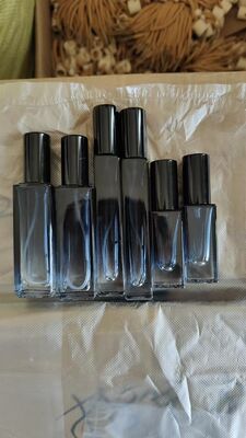 Luxury Gradient Black Glass Perfume Bottles 5ml 10ml 20ml with Aluminum Mist Spray & 10ml Precision Dispensing Syringe Kit