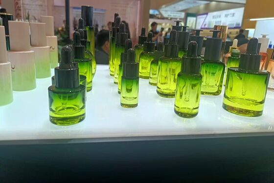 Essential oil glass dropper bottles Serum bottles 