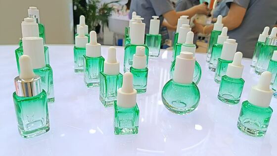 Essential oil glass dropper bottles Serum bottles 